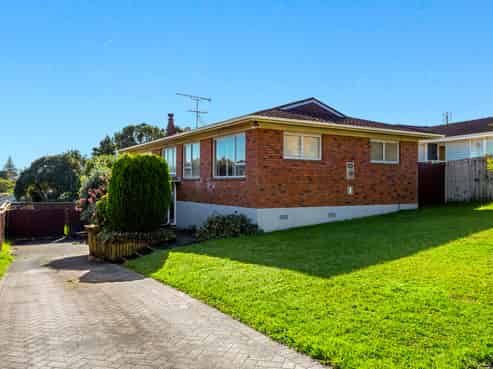 18 Jade Avenue, Pakuranga Heights