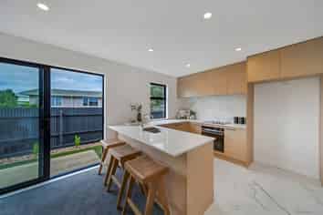 4/14 Croydon Street, Sydenham