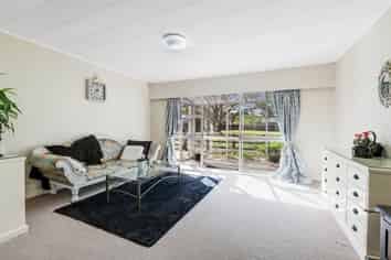 1/59 Arkles Strand, Arkles Bay