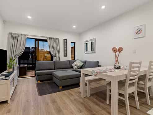 6 Kari Lane, Kumeu