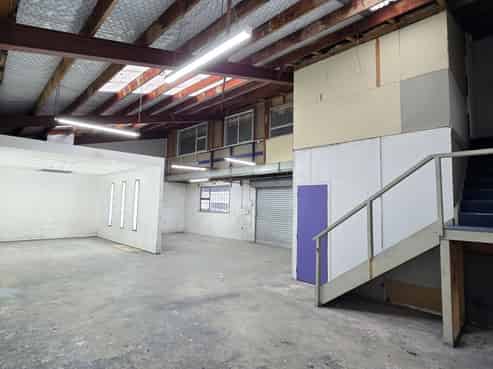 Affordable Birch Avenue workshop!