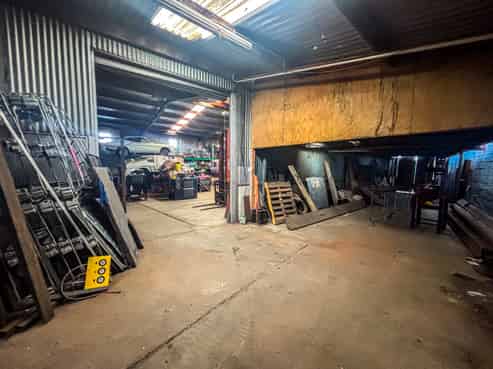 Industrial opportunity for lease!