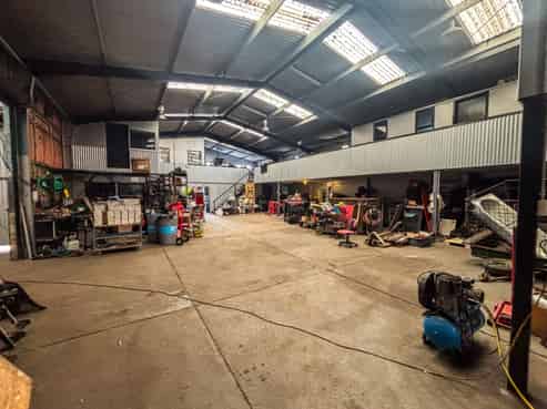 Industrial opportunity for lease!