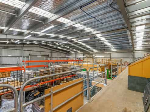 Industrial asset leased to Higgins Group