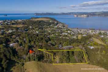 70E Centennial Drive, Whitianga