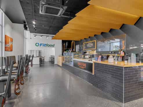 Premium Mixed-Use Investment with Diverse Income