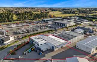 Premium Mixed-Use Investment with Diverse Income