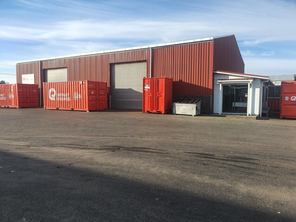 Warehouse And Yard For Lease - Поглед 2