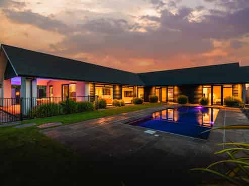 10 Brighton Grove, Newstead