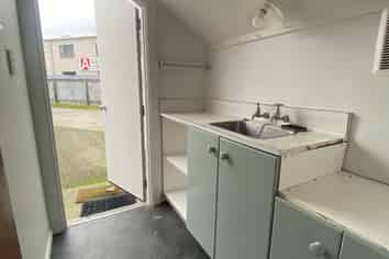 4/7 Charlton Lane, Gore