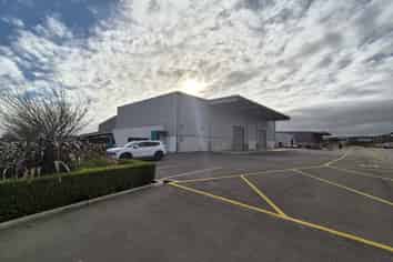Unrivalled Industrial Warehouse at Dakota Park