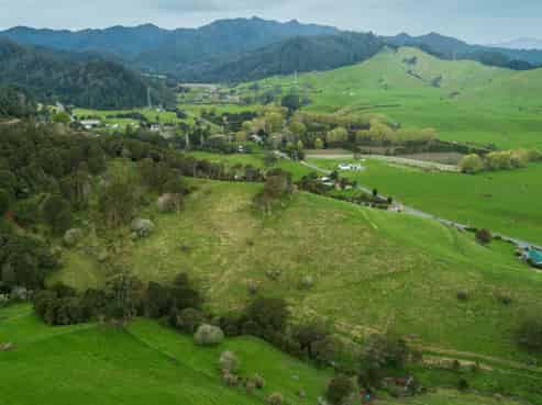 17 Omahu Valley Road, Puriri