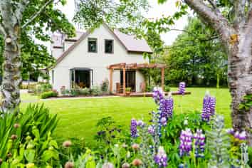 8 Rutherford Road, Mosgiel