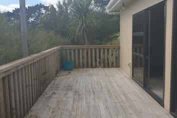 Auckland - Address withheld