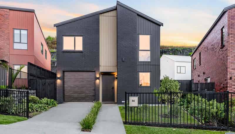 86 Korere Terrace, Stonefields