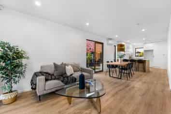 86 Korere Terrace, Stonefields