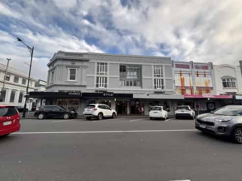 Petone Polished Potential