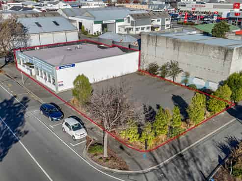 Office/retail space with great parking - Rangiora