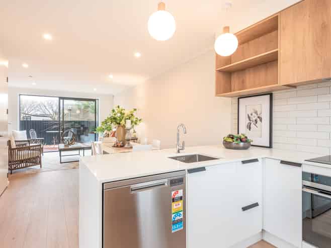 3/200 Springfield Road, Saint Albans