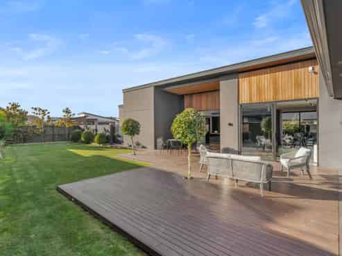 12 Asheridge Place, Aidanfield