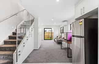 17E Brightwell Street, Papakura