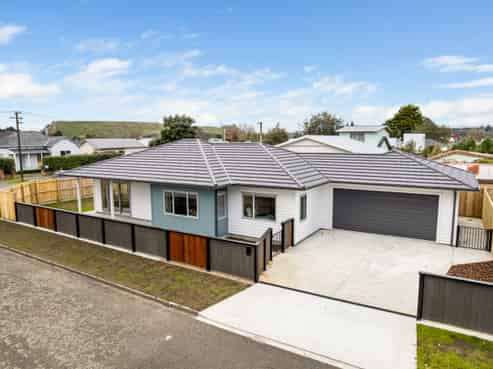 6 Collingwood Street, Whanganui East