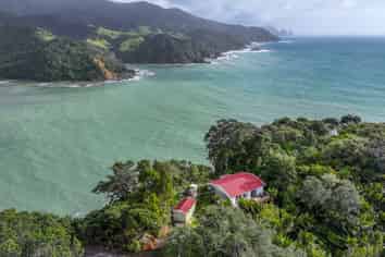 1586 Port Charles Road, Port Charles