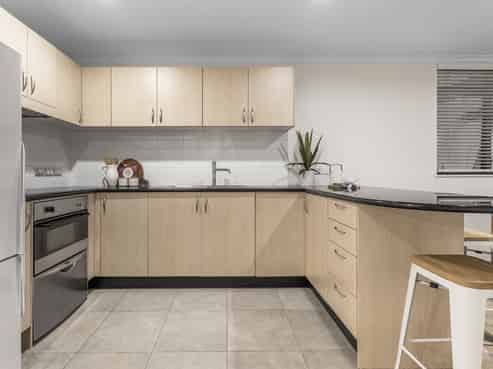 A516/176 Broadway, Newmarket