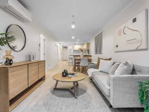 A516/176 Broadway, Newmarket