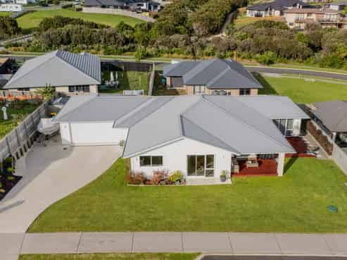 32 Omahuru Road, Glenbrook