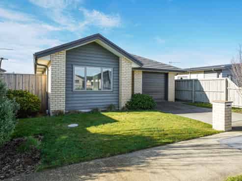 34 Hodgkinson Road, Pegasus