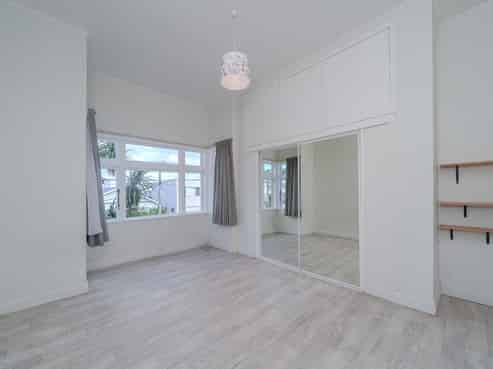 24 Luxford Street, Berhampore