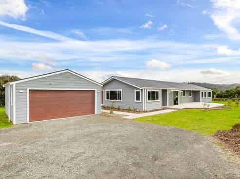 4 Henley Road, Kaukapakapa