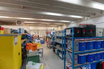 Rare 343sqm City Fringe Warehouse | Stud 3.7m