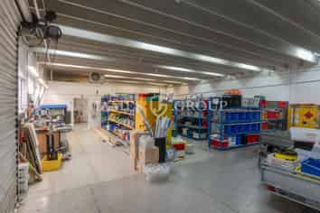 Rare 343sqm City Fringe Warehouse | Stud 3.7m