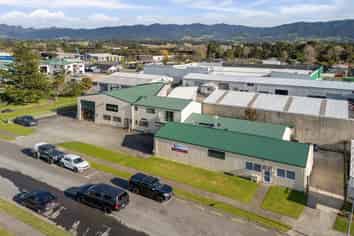 Split risk industrial asset