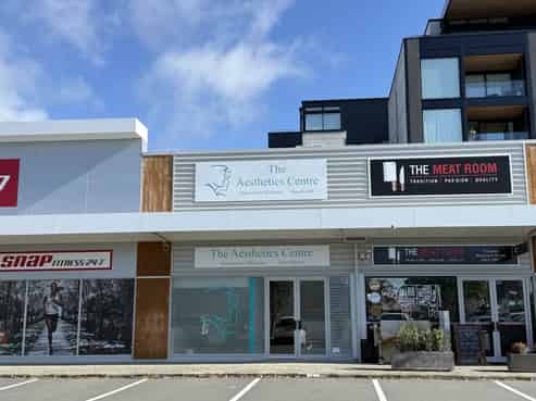 PRIME 90M² RETAIL, HIGH EXPOSURE IN BROWNS BAY
