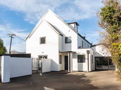 37 Rhodes Street, Merivale