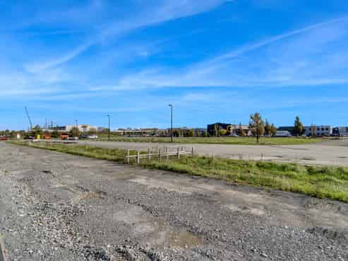 Customized buildings to lease