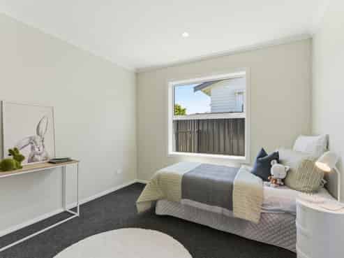 142 Parsons Street, Springvale