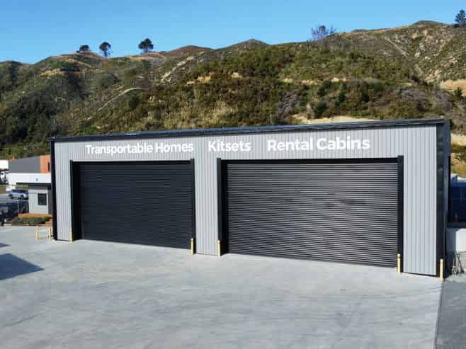 Polished High Stud Warehouse + Secure Yard