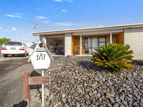 1/17 Townshend Crescent, Greenmeadows