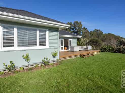 29 Cambridge Road, Riverhead