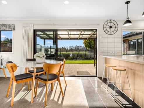 5 Carroll Place, Owhata