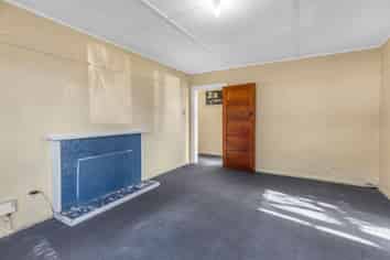 616 Featherston Street, Roslyn