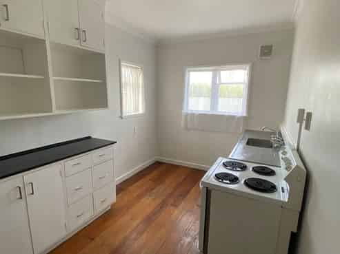 1/229 Featherston Street, Palmerston North