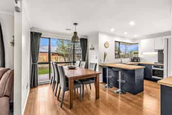 15 Otia Drive, Richmond