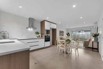 4/5 Grange Road, Papatoetoe