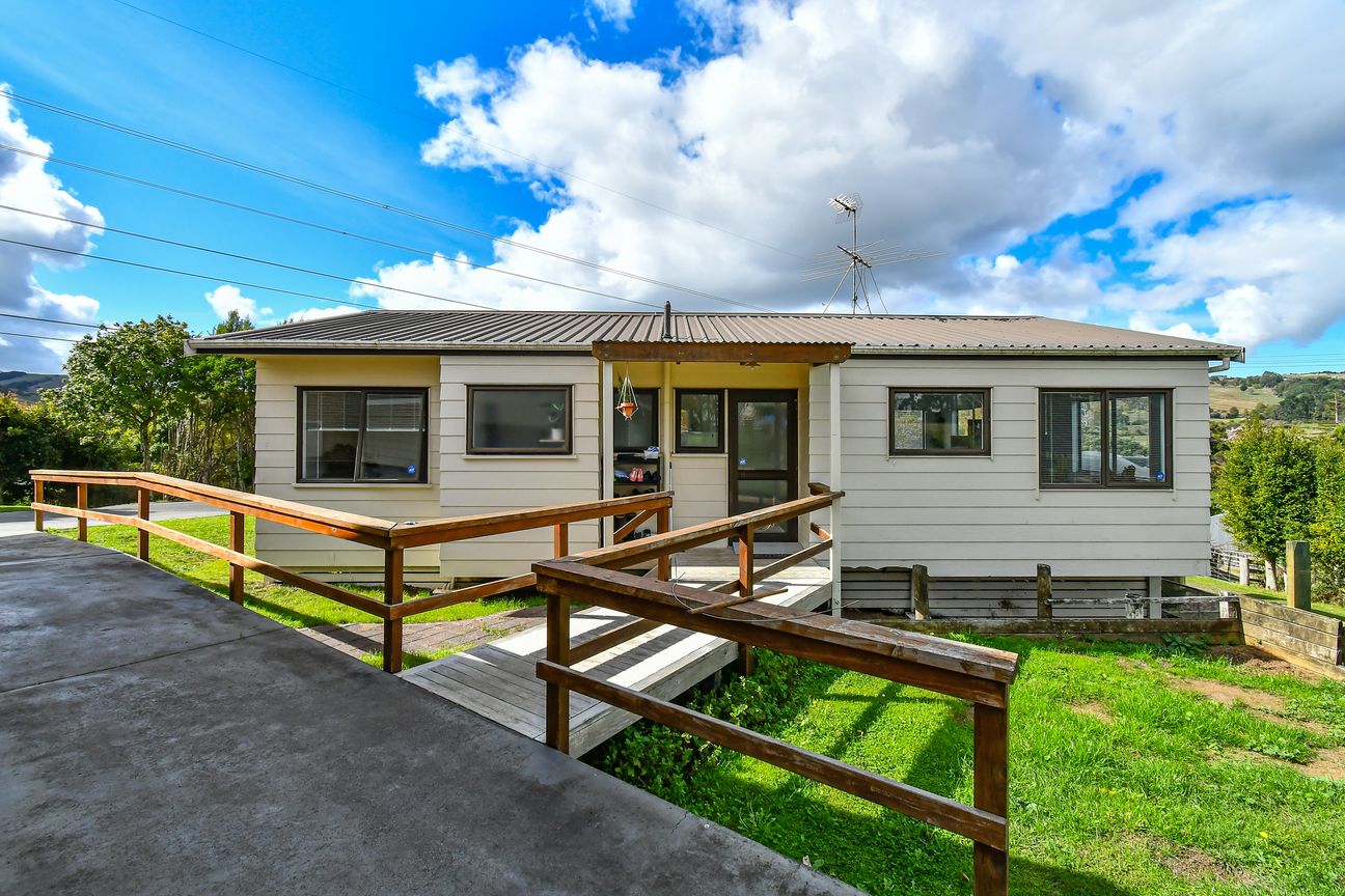 Two Homes, Big Shedding, Sellers Need Action - Ansicht 3