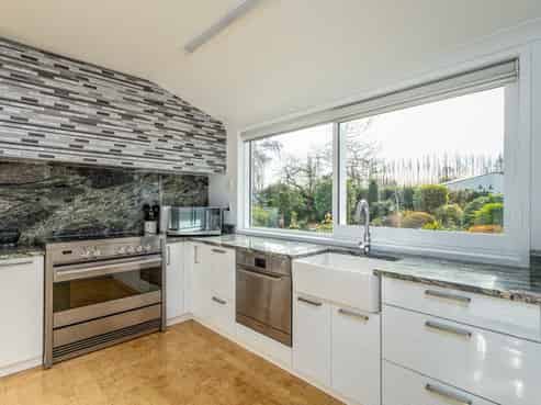 32 Harrison Road, Winchester